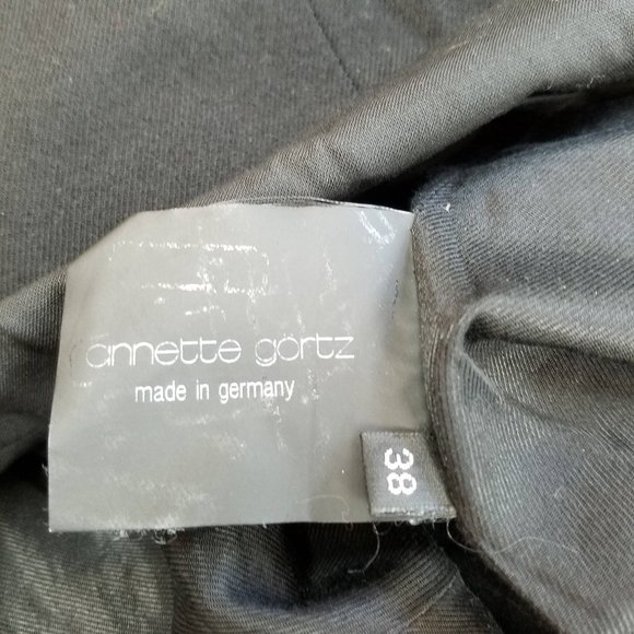 Beautiful Annette Gortz Black Kiltie Jacket - Picture 7 of 8